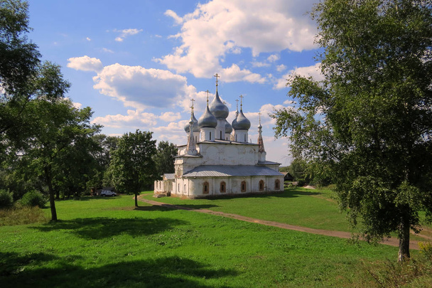 Holy Cross Cathedral (XV century). Tutaev town. Yaroslavl region. Russia. - Valokuva, kuva