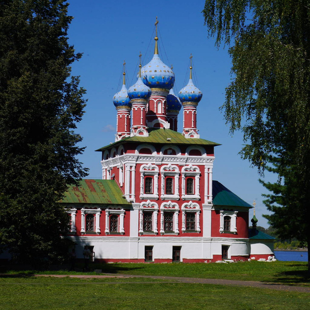 Igreja do Príncipe Dimitri "em sangue. Uglich. Região de Yaroslavl. Anel de Ouro da Rússia
. - Foto, Imagem