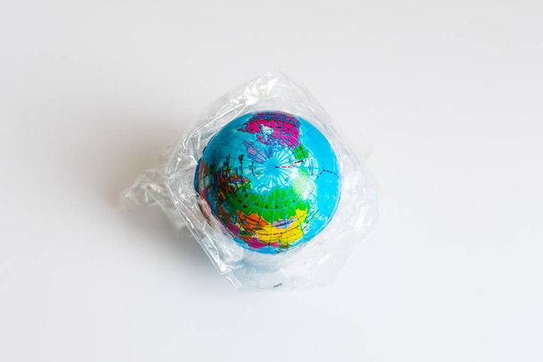 planet in plastic. the concept of plastic recycling - Foto, Imagem