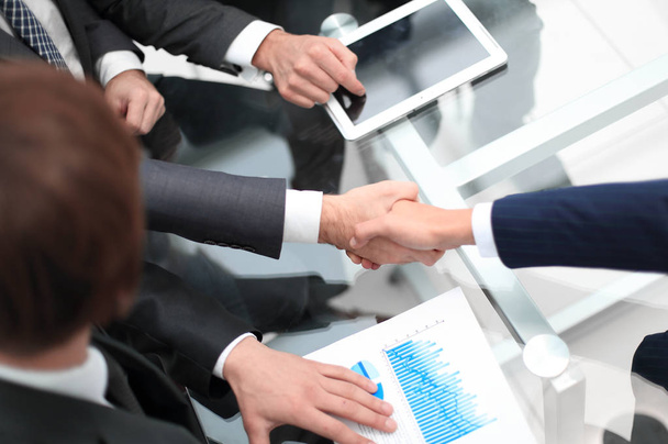 Koncept business handshake a business people. - Fotografie, Obrázek