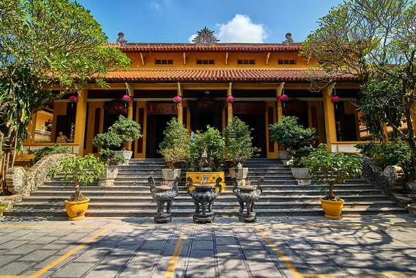 Ha Noi, Vietnam-28 November 2014:Traditional pagoda in Ha Noi,Vietnam - Фото, зображення