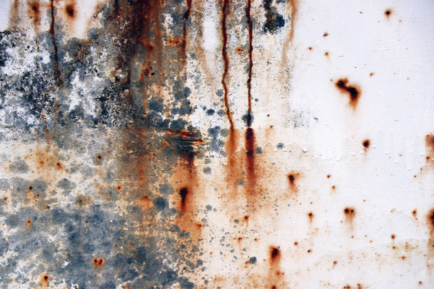 σκηνικό φόντο επιφάνειας του πολύχρωμο σκουριασμένο σίδερο μέταλλο πλάκα grunge τοίχου - Φωτογραφία, εικόνα