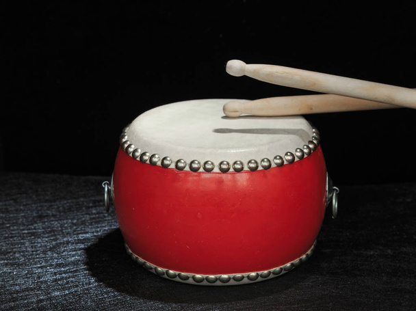 Instrumentos de percusión populares chinos
 - Foto, imagen