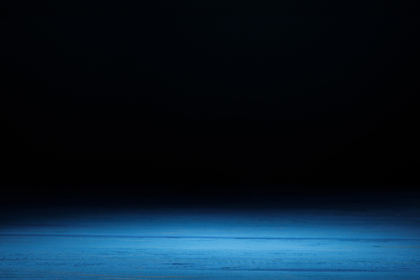 kék csíkos fa háttér, fekete - Fotó, kép