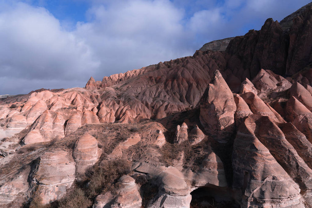 Beutiful shape rocks in Capadocia in rose valley - Φωτογραφία, εικόνα