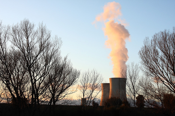 Elektrownia jądrowa, Francja - Zdjęcie, obraz