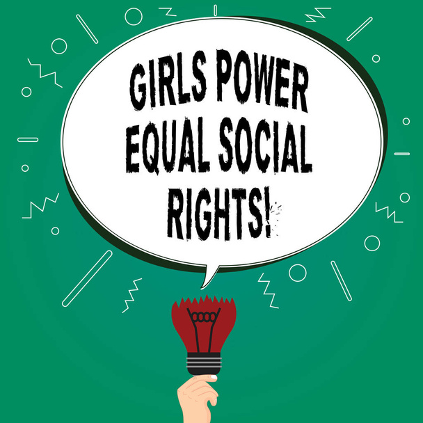 Textschreibende Mädchen haben die gleichen sozialen Rechte. Konzept bedeutet Feminismus Männer und Frauen Gleichberechtigung leere ovale Farb-Sprechblase über einer kaputten Glühbirne mit gescheiterter Idee Symbol. - Foto, Bild