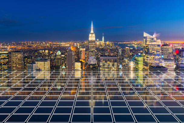 New York City, Manhattan skyline del centro con pavimenti in piastrelle, USA. Distretto finanziario e centri commerciali in smart city urbana in America. Grattacielo e grattacieli di notte
. - Foto, immagini