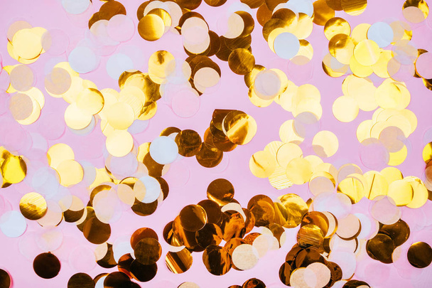 Gouden confetti achtergrond - Foto, afbeelding