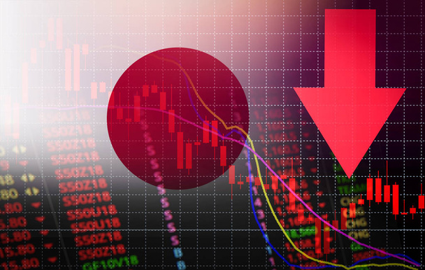 Japón tokyo bolsa de valores crisis rojo precio flecha abajo gráfico caída / nikkei bolsa de valores análisis del mercado de divisas gráfico de divisas negocio crisis bajando la inflación deflación con la bandera de Japón
 - Foto, Imagen