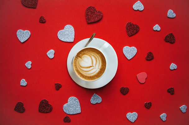 Illatos, finom cappuccino ünnepi háttér - Fotó, kép