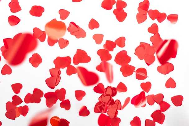 foyer sélectif de symboles de coeur rouge isolé sur blanc, st concept de Saint-Valentin
 - Photo, image