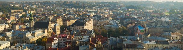 panoramic photo of the city of Lviv. Western Ukraine. - Foto, imagen