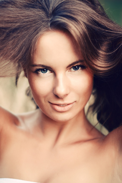woman with beautiful hair. - Foto, Bild
