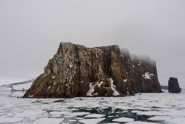 Stenen op misleiding eiland, Antarctica - Foto, afbeelding