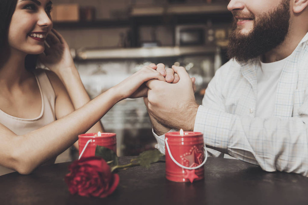 Bearded man hold the hand of a beautiful girl - Foto, Imagem