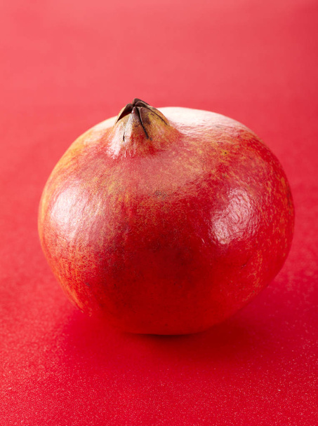 Sražena sladké a chutné granátové jablko  - Fotografie, Obrázek
