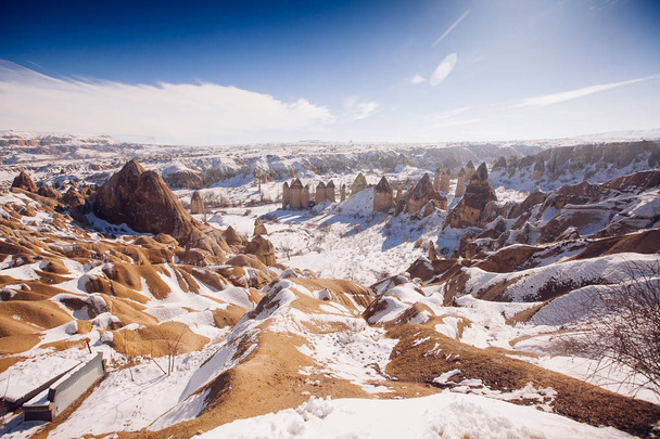Breathtaking view of Love Valley in winter season, Cappadocia national park, Turkey - Foto, Imagem