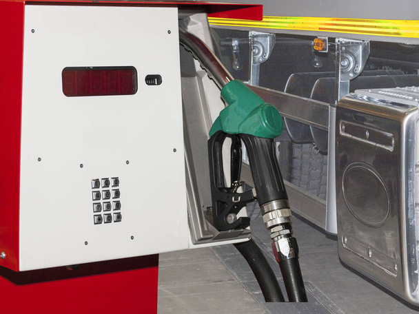 Benzin pisztoly szivattyú üzemanyag fúvókát - Fotó, kép