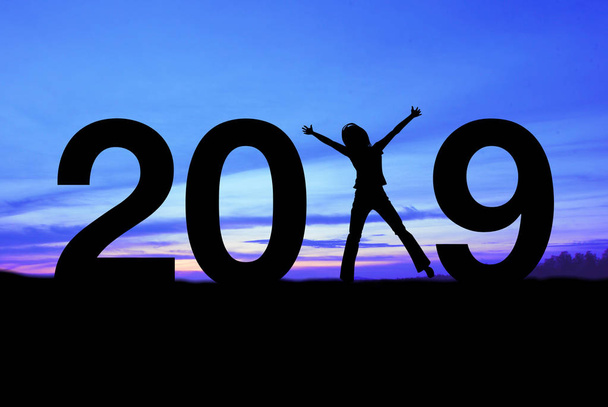 2019 new year concept. Silhouette number on the hill. New year is the first day of the year in the Gregorian calendar. - Foto, Bild