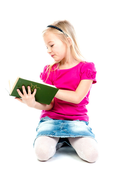 child with a book - Foto, immagini