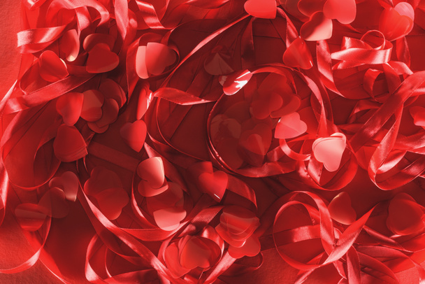 beautiful decorative red hearts and ribbons, valentines day background   - Valokuva, kuva