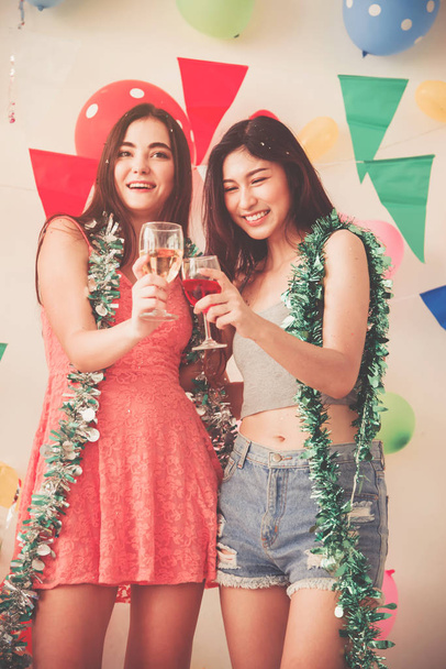 party time of beautiful women drinking alcohol champagne celebrating new year, birthday, fun and happiness - Fotoğraf, Görsel