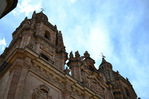 Beautiful old city of Salamanca, Spain, Cathedral and Plaza Mayor and Universidad University, Spanish architecture - Foto, Imagen