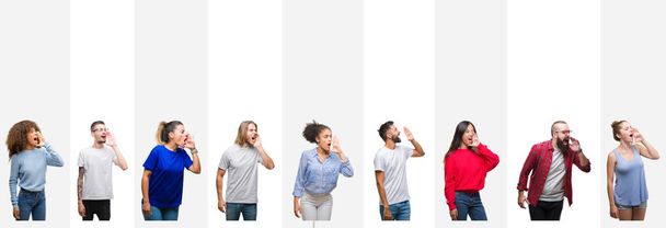 Collage aus verschiedenen Ethnien junge Menschen über weißen Streifen isoliert Hintergrund schreien und schreien laut Seite mit der Hand auf den Mund. Kommunikationskonzept. - Foto, Bild