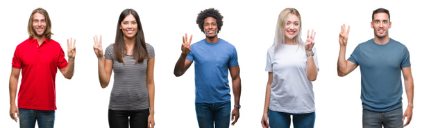 Samenstelling van Afro-Amerikaanse, Spaanse en Kaukasische groep mensen over geïsoleerde witte achtergrond weergeven en met de vingers omhoog nummer drie terwijl lacht zelfverzekerd en blij. - Foto, afbeelding