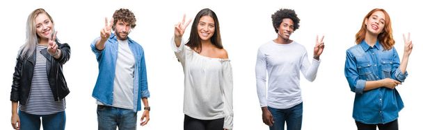 Collage einer Gruppe arabischer, indischer, afrikanisch-amerikanischer Menschen vor isoliertem Hintergrund, die mit glücklichem Gesicht in die Kamera zwinkernd Siegeszeichen setzen. Nummer zwei. - Foto, Bild