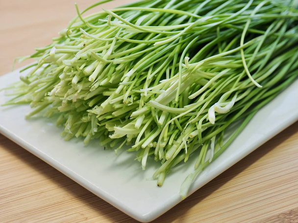 Légumes frais coréens Ciboulette
  - Photo, image