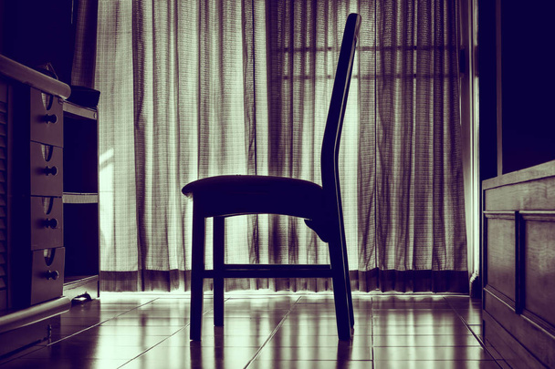 lonely women and man alone in an empty room - Photo, Image