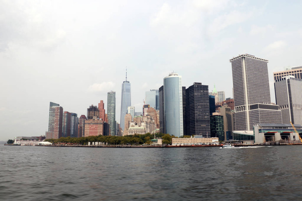 Nowy Jork, Usa - 31 Sierpień 2018: panorama Nowego Jorku z Manhattan Skyline - Zdjęcie, obraz