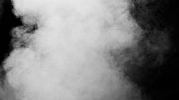 Siyah arkaplanda beyaz duman - Fotoğraf, Görsel