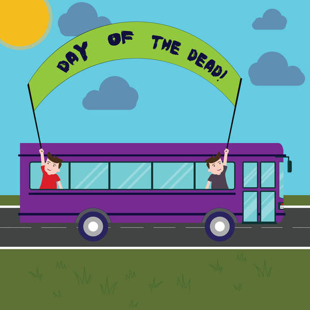 Scrivere un biglietto che mostra "Il giorno dei morti". Foto aziendale che mostra la celebrazione messicana che onora mostrando che sono morti due bambini all'interno dello scuolabus che tengono fuori lo striscione con bastone in un viaggio di un giorno
. - Foto, immagini