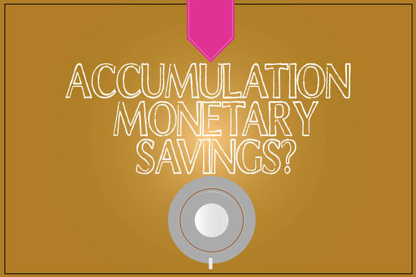 Szöveg jel mutatja a felhalmozási monetáris Savingsquestion. Fogalmi fotó növelése a pénzügyi eszközök kávé csésze alj felső Kilátás Fénykép gondolkodás üres színes Snap tervező. - Fotó, kép