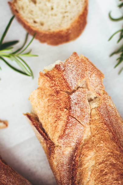 homemade food and pastry styled concept - rustic whole wheat bread recipe, elegant visuals - Fotó, kép