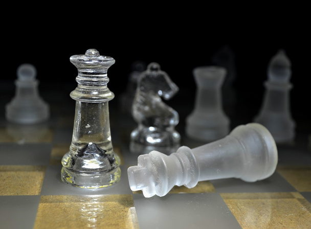 Шаховий матч королева чек-мат
 - Фото, зображення