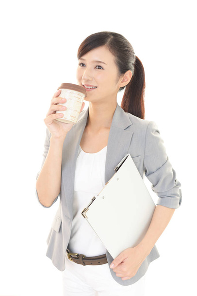 Sorridente donna d'affari isolata su sfondo bianco
 - Foto, immagini