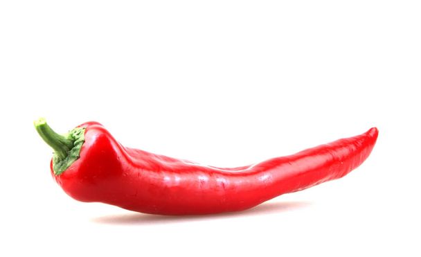 Close-Up Of Red Chili Pepper Against White Background - Zdjęcie, obraz