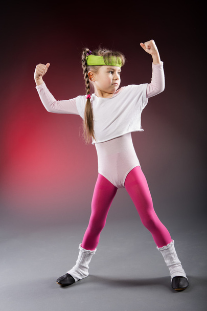 Mała dziewczynka fitness - Zdjęcie, obraz