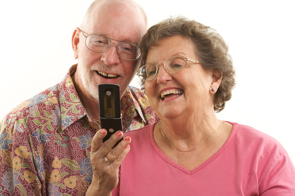 starší pár a mobilní telefon - Fotografie, Obrázek