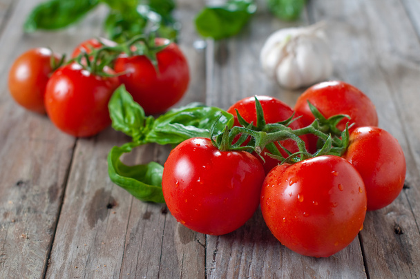 Tomato and basil - Foto, Imagen