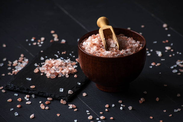 himalayan crystal salt. healthy food - Photo, image