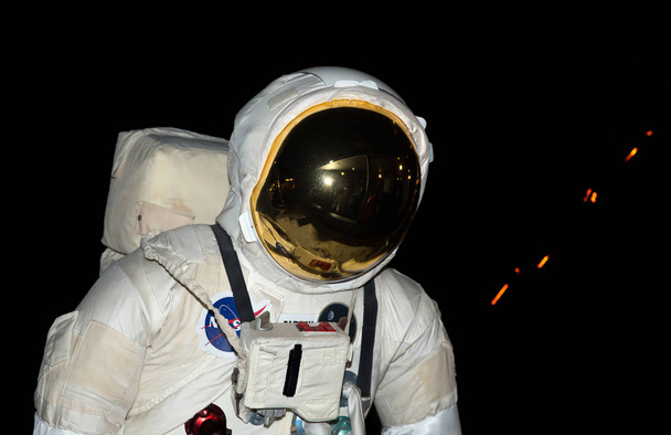 Close-up of an astronaut in a space suit. - Foto, imagen
