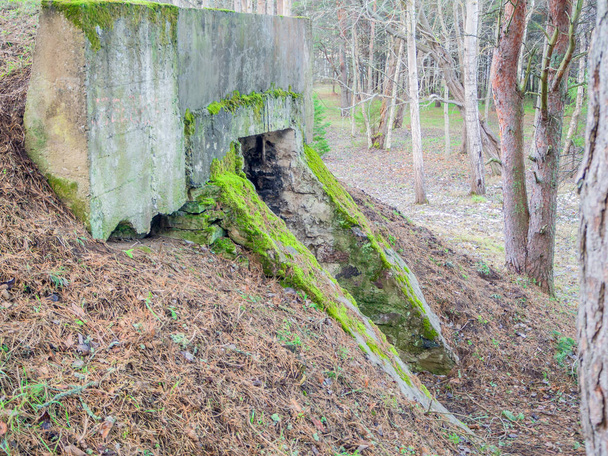 bejárat a légvédelmi akkumulátor bunker  - Fotó, kép