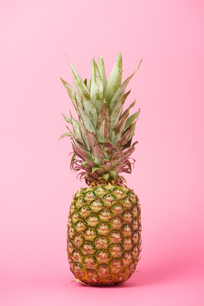 healthy, organic and sweet pineapple on pink background - Foto, Imagem