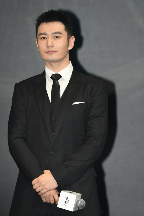 Chinese actor Huang Xiaoming attends a promotional event for "Tissot" in Shanghai, China, 21 April 2018. - Fotoğraf, Görsel