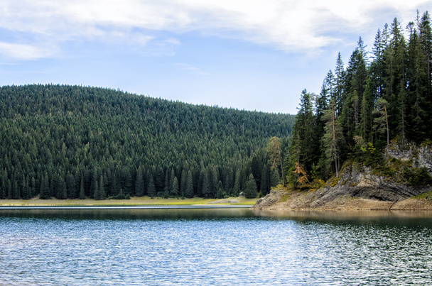 Mountain lake - Foto, Imagen